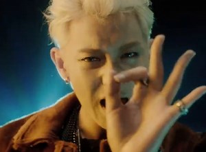 黄子韬 & Wiz Khalifa《Hello,Hello》MV