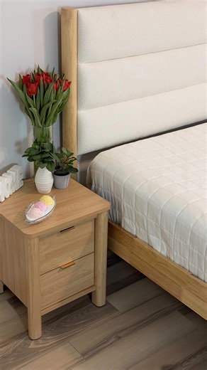 UGC • Content creator • Influencer on Instagram: "A little bedroom refresh 🤍 I finally found the perfect bedroom set — a bed frame and nightstands that feel like they were made for this space. Soft headboard, clean lines and exactly the vibe I’ve been searching for. This corner of my home officially became my favorite place ✨ Sharing the link to the set in Stories affiliate link: https://rstyle.me/+Rm-CKFnvZRPDJaHdNnYUKw #BedroomRefresh #HomeDecor #AmazonHomeFinds #BedroomInspo #HomeStyle"