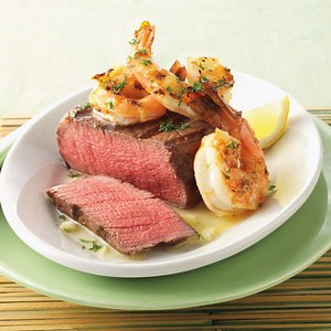 Filet Mignon Steaks with Garlicky Shrimp | Red Meat Recipes