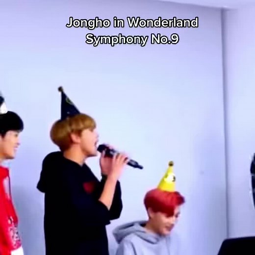 Jongho's High Note Performance in Wonderland Symphony No.9