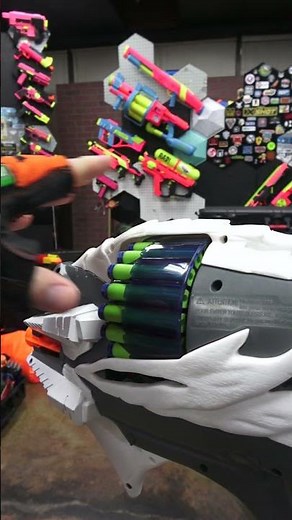 Nerf Alien Menace Incisor Is a Wild looking Blaster!