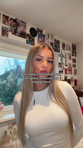 Engagement Announcement Ideas for Couples