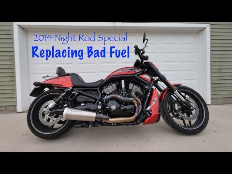 How to siphon bad fuel out of a 2014 V-Rod using an air compressor