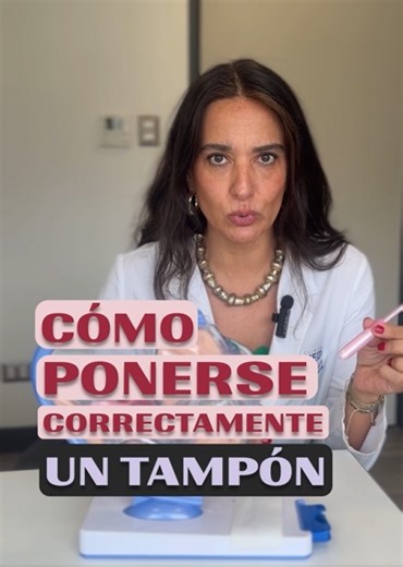 Carolina Conejero on Instagram: "¿Sabes cómo colocarte correctamente un tampón menstrual🩸? ✅Aquí te explico cómo hacerlo de forma segura y cómoda. #menstruacion #tampón #tampónmenstrual #saludfemenina"