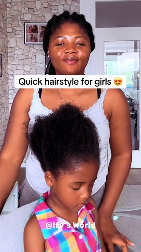 Quick and Easy Rubber Band Hairstyle Tutorial for Girls