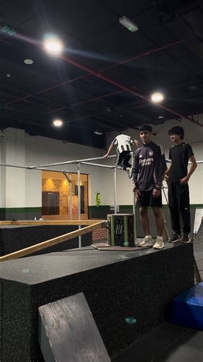 #parkour #frontflips | Neville Thomas