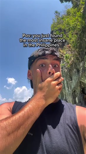Let me tell you more about this place… But remember to follow me for more travel tips fra_sercia The place you can see in the video is the Big Lagoon in El Nido, usually visited as part of El Nido Tour A—a full-day island hopping experience known for its bright turquoise waters surrounded by dramatic limestone cliffs. The lagoon itself is calm and shallow at the entrance, which is why most people explore it by kayak, giving it that iconic “blue lagoon” look you often see in videos. Tour A typica