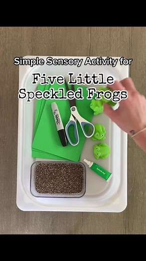 Simple Sensory Activity for Five Little Speckled Frogs