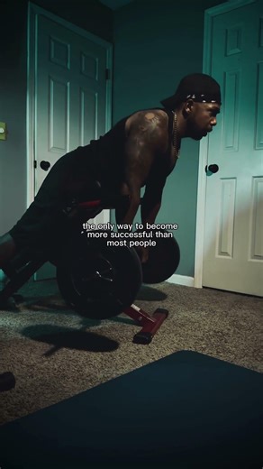 The Safer Way to Build Hinge Strength (Without Ego Lifting)