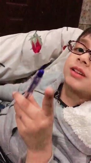 Squint eye treatment with pen exercise