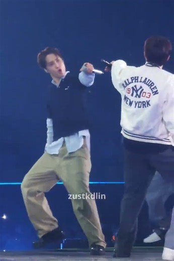 Kaisoo... so happy to dance together🥹💞