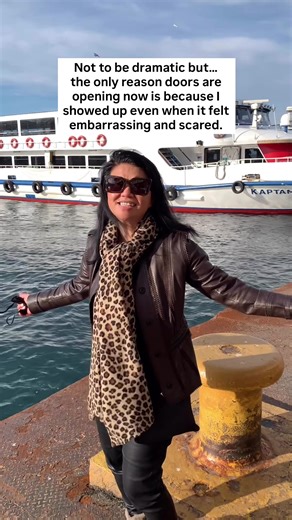 Not to be dramatic… but this only started working because I stopped hiding and started showing up. Even when posting felt awkward. Even when I felt cringe. Even when I knew family and friends might see. Starting over in midlife isn’t glamorous. Learning digital skills in your 60s isn’t glamorous. Building an online business from scratch definitely isn’t glamorous. It’s messy… uncomfortable… and very humbling. But showing up consistently? That quietly changes everything. From moving countries wit