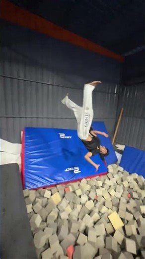 fall. rise. learn #trending #teambackflip #dancecraze #viral #parkour #dancetrend #flip #viraldance