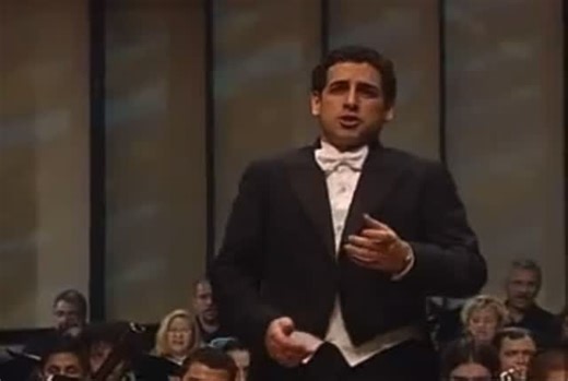 Best of Opera & Classical Music 🤍 on Instagram: "Happy birthday to the great Juan Diego Flórez ❤️ [ “La speranza più soave” from Rossini’s “Semiramide” ] #juandiegoflorez #tenor #semiramide #opera #gioachinorossini"