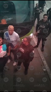 🚨 || Tras impedirles el paso al estadio para el Puebla vs Queretaro aún teniendo el boleto en la mano, familias poblanas con niños, quienes iban de excursión, fueron sacados de la ciudad custodiados por policías estatales de #Querétaro. #LaRedCincoRadio | Cinco Radio Comunicación Efectiva