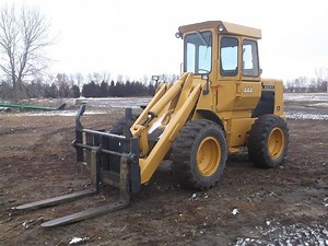 1977 John Deere 444 Loader | Construction