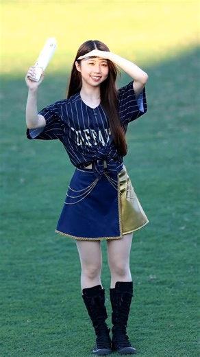 2024年7月21日のほっともっとフィールド神戸のぴよ🐥❤️ 5回ハリセンパフォーマンスのぴよの笑顔が可愛すぎました🫶🏻 @HIYORI（BsGirls） @bsgravity_official #HIYORI #BsGravity #BsGirls #Bs2024 #オリックスバファローズ #オリックス #ぴよ #🐥