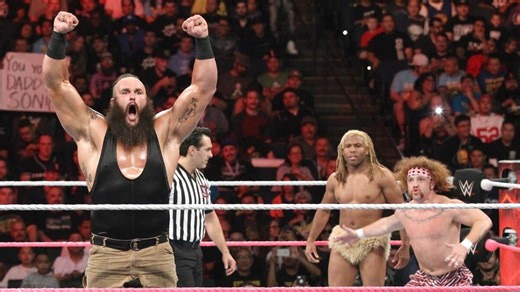 Braun Strowman vs. The Splash Brothers - 2-on-1 Handicap Match: Raw, Oct. 10, 2016
