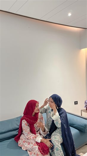 @fathimah_hina on Instagram: "🥹🩷 . . . . . . . . . . . . . . . . . . . . . . . . . . . . . . . . . . . . . . . . . . . . . . . . . . . . . . . . . . . #hijab #hijabers #hijabi #hijabista #hijaberscommunity #hijabifashion #muslim #muslimah #muslima #fashion #fashionblogger #fashionable #fashionista #fashionmuslim #fashionblogger #ootdfashion #ootd #reelkarofeelkaro #feelkaroreelkaro #goviral #explore #fitcheck #hijabi #hijabfashion #anuvjain #goviral #trending #fyp #explore"