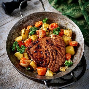 Recette Steak de thon mi-cuit et légumes au wok et autres recettes Chefclub daily