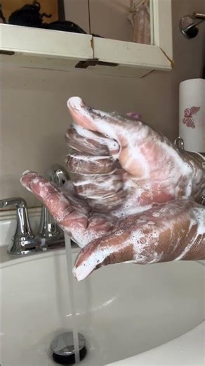 Goat Milk Body Wash Review & Texture Test | Strawberry Scent Shower Routine