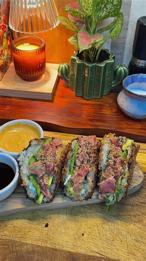Crunchy Sushi Tacos: A New Favorite Way to Eat Sushi
