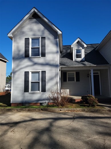 304 Briggs Ave Unit C, Greenwood, SC 29649 | Homes.com