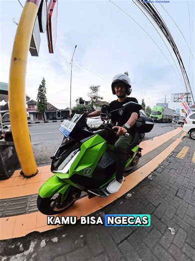 Ngeliat liputan rekan Yudhistira di Kopi Dinari Jogja, jadi ga sabar buat liburan kesana deh. Apalagi jalan-jalan nya pakai ALVA yang Boost Charge Stations nya sudah di banyak lokasi, bikin momen riding jadi bebas worry deh! Pantau terus liputan #ALVANEWS agar tetap #TenangMenujuKemenangan. #ALVA #Lebaran2026 #IdulFitri2026 #Jogja