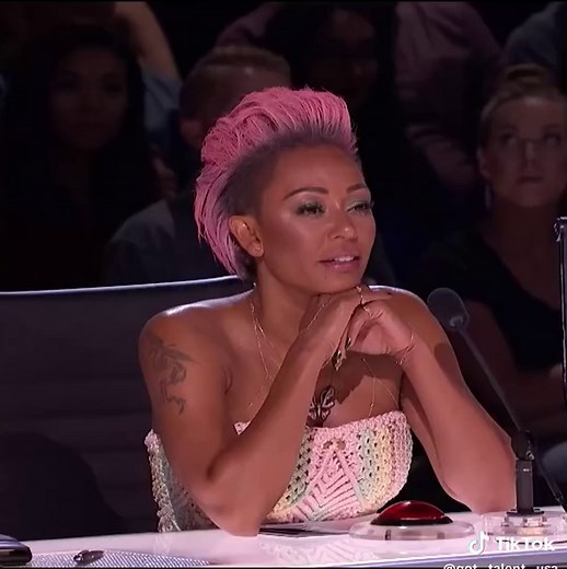 Colin Cloud - Mind Reader Convinces Mel B To Stab Simon Cowell #talent #gottalent #amazing #gottalentusa
