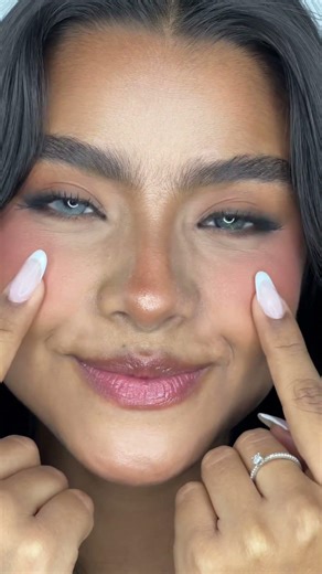 Lentes de contactó grises ✨🩶 #lentesdecontato #miopía #viralvideo