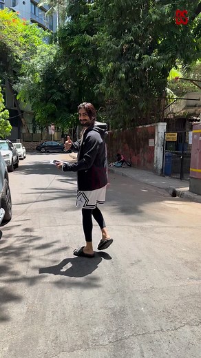 Prateik Babbar spotted at Bandra | Bollywood Society