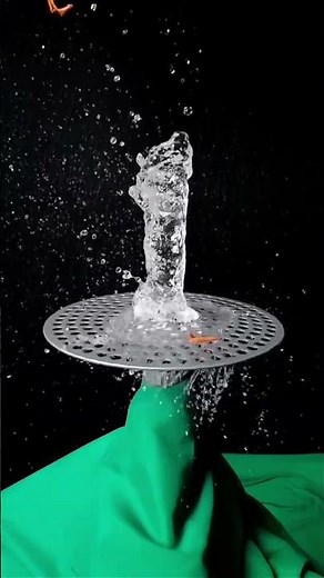 High-Speed Water Balloon Explosion | Cylindrical Fluid Eruption in Slow Motion