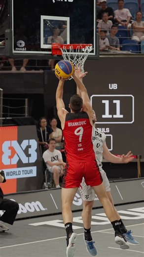 The beast WORKIN’ in the paint! 💪🇷🇸#3x3WTDeqing #3x3WT