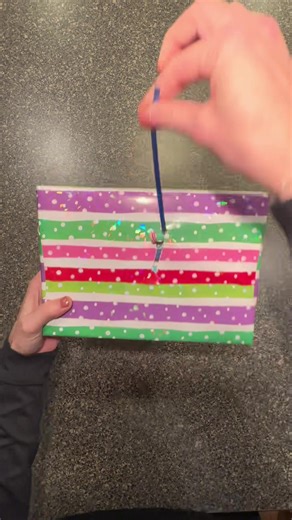 Best hack to help people unwrap their gift! #wrappinggifts #wrappingtutorial #wrappinghacks #wrappingpresents #christmaswrapping #christmaswrappingtips #christmastok #wraptok