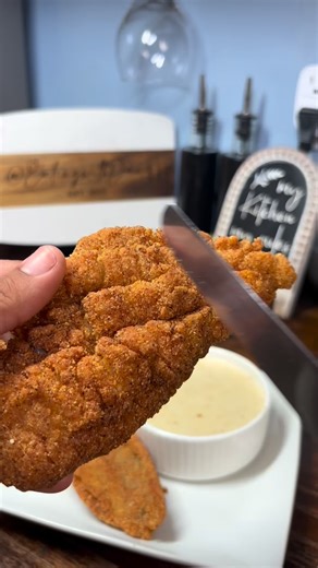Danielle Grillo on Instagram: "Deep Fried Catfish w/ Smoked Gouda Grits 😮‍💨 #FishandGrits #Friedfish #Catfish #FriedCatfish"