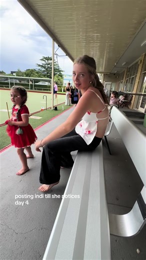 i don’t think she likes lawn bowls #postingindi #fyp #xyzbca