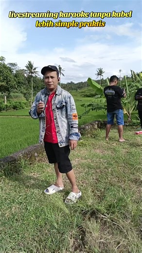 Wireless Microphone Soundcard for Livestreaming Karaoke