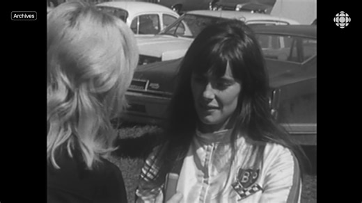 194K views · 2.5K reactions | « Je suis la seule femme qui court sur...