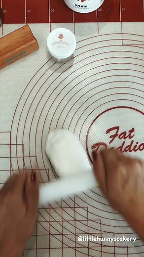 Handmade Fondant Guitar Cake Topper Tutorial