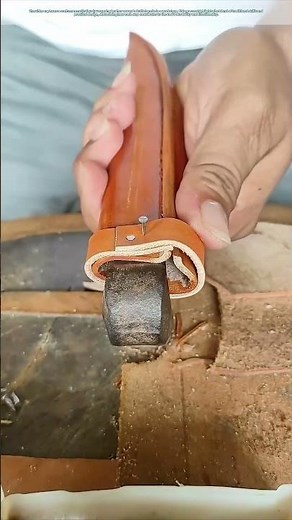 Crafting Blades: How Leather Wraps Strengthen Tools