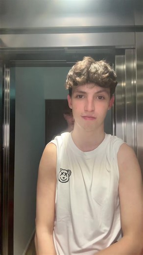 Ben (@bennybluee)’s videos with original sound - Ben