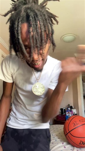 This song is play rent free in my head band😎💯 #bahamiantiktok🇧🇸 #gaza🍂🥀 #Tiktok #fyppppppppppppppppppppppp