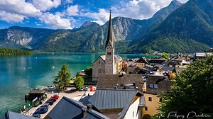 Hallstatt Austria alpine village scenic walk (4K)
