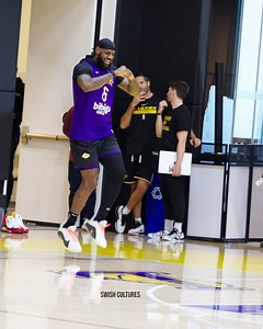 42K views · 967 reactions | Lebron & AD 3 point contest at practice today  | Swish Cultures | Facebook