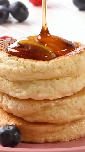 Find out what makes these so popular! Japanese Pancakes start with everything you love about the classic breakfast dish and take it to towering new heights – literally. They are thick, soft, and fluffy pancakes similar to mini souffles. Made with whipped egg whites, Japanese Pancakes have an airy texture and a custard-like flavor. #japanesepancake #pancakes Recipe: https://www.imperialsugar.com/recipes/japanese-pancakes | Imperial Sugar