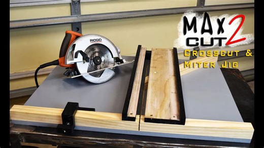 I built a two-in-one miter jig with ease 🔧