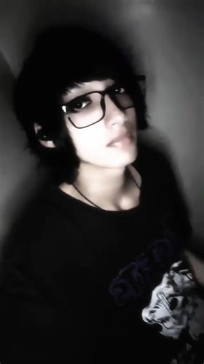 i need to learn fry scream . . . . . #emo #emoboy #tumblr #emohair #fyp
