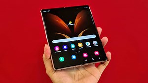 Samsung Galaxy S21 to skip under-display camera tech