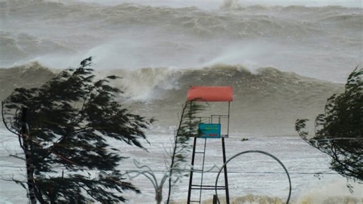 Typhoon Kajiki forces evacuation of more than 500,000 in Vietnam