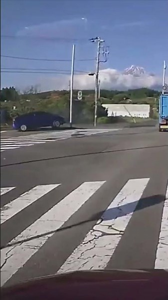プリウス 着弾・・#shorts #ドライブレコーダー #迷惑運転 #危険運転 #事故